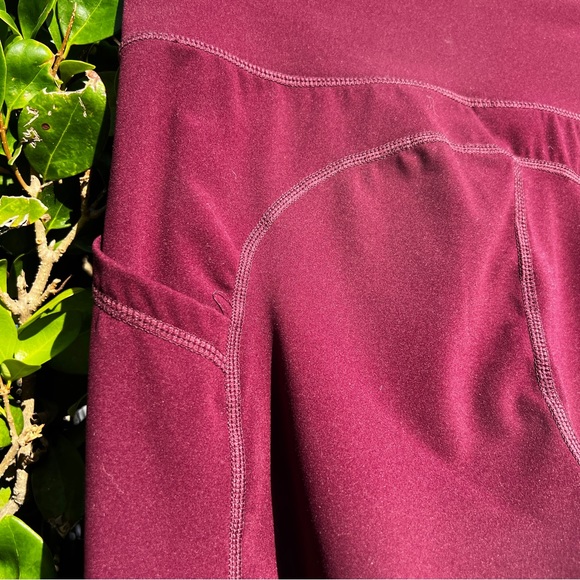 NFINITY Soft 7/8 Leggings - Maroon Sz L - Picture 5 of 6